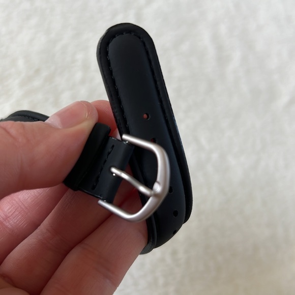 Star Wars Galaxy’s Edge Hat and Watch - Picture 6 of 7